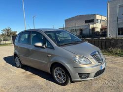 Usata 2010 Lancia Musa Monovolume | 2900 € (Buon prezzo)