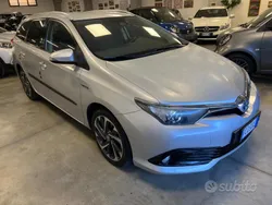 Grigio Usata 2016 Toyota Auris Touring Sports Lounge Station wagon | 10.999 € (Buon prezzo)