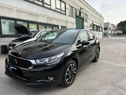 Usata 2017 DS Automobiles DS4 Sport Chic Tre volumi | 9500 € (Ottimo prezzo)