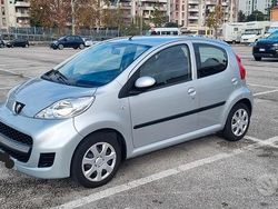 Grigio Usata 2012 Peugeot 107 Due volumi | 4000 € (Buon prezzo)
