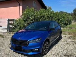 Blu/azzurro Usata 2024 Skoda Fabia Monte Carlo Due volumi | 19.900 € (Cara)