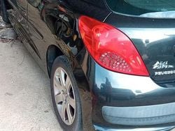 Nero Usata 2007 Peugeot 207 | 1500 € (Ottimo prezzo)