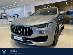 Grigio Usata 2019 Maserati Levante SUV | 45.900 € (Cara)
