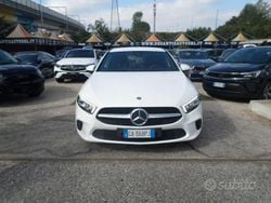 Bianco Usata 2020 Mercedes A180 Business Tre volumi | 16.900 € (Super prezzo)