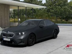 Grigio Nuova 2025 BMW M5 Comfort Edition Tre volumi | 130.100 € (Buon prezzo)