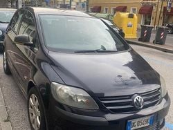 Nero Usata 2007 VW Golf Plus Cross Monovolume | 1700 € (Buon prezzo)