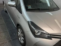 Grigio Usata 2014 Toyota Yaris Style Due volumi | 13.800 €