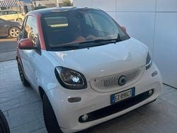 Bianco Usata 2015 Smart ForTwo Coupé Coupé | 7000 € (Buon prezzo)