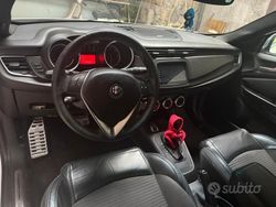Bianco Usata 2014 Alfa Romeo Giulietta Due volumi | 9000 € (Buon prezzo)