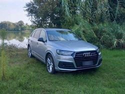 Usata 2017 Audi Q7 SUV | 33.000 € (Buon prezzo)