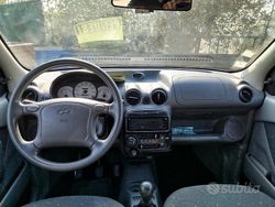 Nero Usata 2003 Hyundai Atos Due volumi | 2900 € (Molto cara)