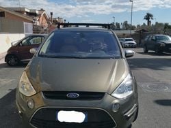 Grigio Usata 2014 Ford S-MAX Titanium Monovolume | 10.000 € (Cara)
