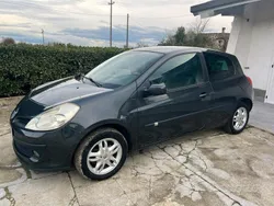 Usata 2008 Renault Clio III LE Due volumi | 2400 € (Super prezzo)