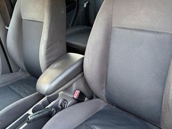 Grigio Usata 2005 Ford Focus Tre volumi | 3000 €