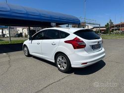 Bianco Usata 2011 Ford Focus Coupé | 4300 € (Buon prezzo)