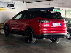 Rosso Nuova 2025 Sportequipe S8 SUV | 41.000 €