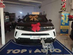 Bicolore Usata 2023 Opel Mokka S SUV | 20.500 € (Buon prezzo)