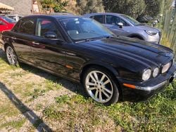 Nero Usata 2003 Jaguar XJR Tre volumi | 19.000 €