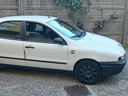 Bianco Usata 1996 Fiat Bravo Due volumi | 2000 €