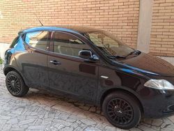 Nero Usata 2015 Lancia Ypsilon Silver Due volumi | 4500 € (Buon prezzo)