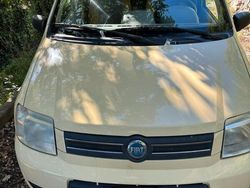 Giallo Usata 2005 Fiat Panda Due volumi | 4300 € (Molto cara)