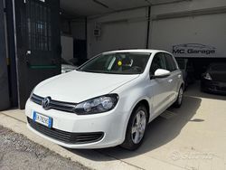 Bianco Usata 2010 VW Golf VI Trendline Tre volumi | 5900 € (Buon prezzo)