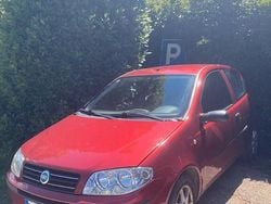 Usata 2006 Fiat Punto Due volumi | 1500 €