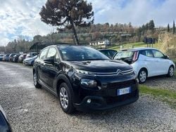Nero Usata 2019 Citroën C3 PureTech Tre volumi | 9900 € (Buon prezzo)