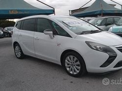 Bianco Usata 2014 Opel Zafira Monovolume | 4499 € (Buon prezzo)
