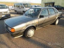 Grigio metallizzato Usata 1985 Audi 80 Tre volumi | 5800 €