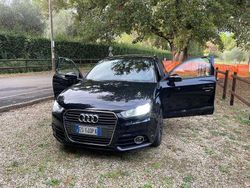 Nero Usata 2013 Audi A1 Sportback Admired Due volumi | 9990 € (Buon prezzo)