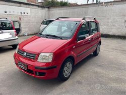 Rosso Usata 2008 Fiat Panda Dynamic Tre volumi | 3700 € (Buon prezzo)