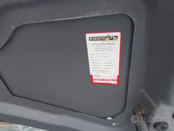 Grigio Usata 2007 BMW 2000 Tre volumi | 5900 €