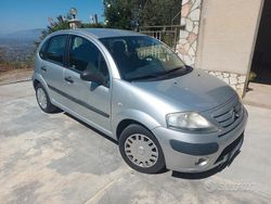 Grigio Usata 2006 Citroën C3 Elegance Due volumi | 2500 € (Buon prezzo)