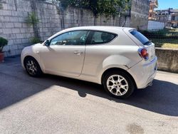Usata 2010 Alfa Romeo MiTo Due volumi | 3500 € (Buon prezzo)
