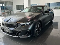 Grigio Usata 2023 BMW i5 Comfort Edition Tre volumi | 96.900 € (Buon prezzo)