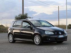Nero Usata 2007 VW Golf V Edition Tre volumi | 6000 € (Molto cara)