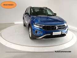 Blu Nuova 2025 VW T-Roc Edition SUV | 32.800 € (Buon prezzo)