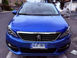 Usata 2021 Peugeot 308 Active Tre volumi | 13.800 € (Ottimo prezzo)