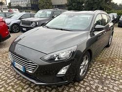 Grigio Usata 2020 Ford Focus Tre volumi | 8800 € (Super prezzo)