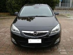 Nero Usata 2012 Opel Astra Due volumi | 5000 € (Cara)
