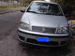 Usata 2009 Fiat Punto Due volumi | 4000 € (Cara)