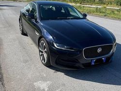 Blu Usata 2019 Jaguar XE Tre volumi | 18.000 € (Buon prezzo)