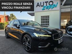 Onyx black Usata 2022 Volvo V60 Inscription Station wagon | 31.900 € (Cara)