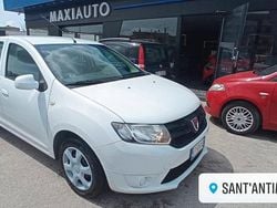 Bianco Usata 2014 Dacia Sandero Tre volumi | 5500 € (Buon prezzo)