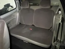 Grigio Usata 2000 Renault Twingo Authentique Due volumi | 2000 € (Cara)
