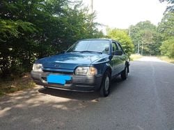 Usata 1986 Ford Orion Ghia Tre volumi | 7000 €