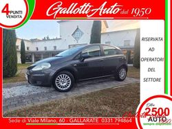 Grigio Usata 2008 Fiat Grande Punto Due volumi | 2990 € (Buon prezzo)
