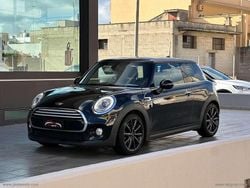 Nero Usata 2015 Mini Cooper Due volumi | 9300 € (Buon prezzo)