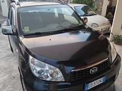 Nero Usata 2010 Daihatsu Terios SHO SUV | 7900 € (Buon prezzo)